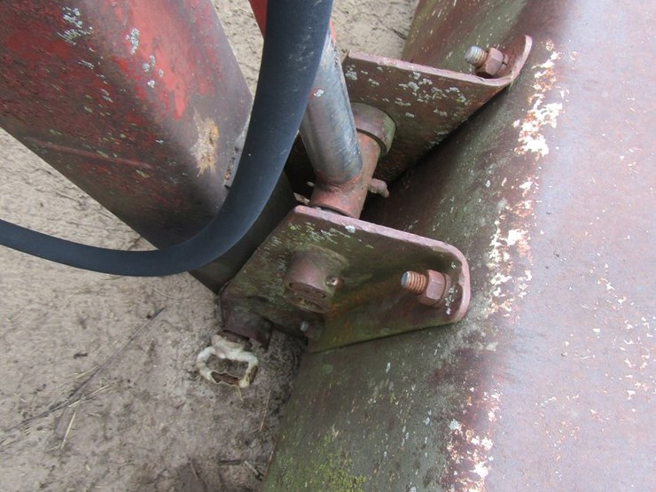 international-2350-image-4