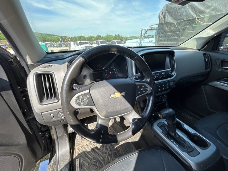 2016-chevrolet-colorado-image-11