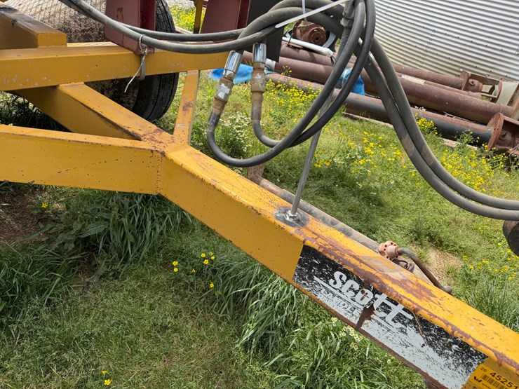 #45251-•-scotts-levee-packer-with-w&a-seeder-image-30