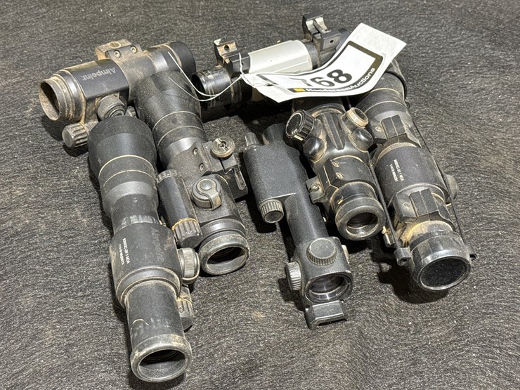 #768-•-group-of-gun-scopes-image-1