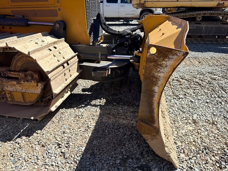 deere-450k-lgp-image-10