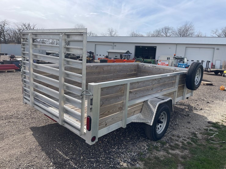 #2850-•-single-axle-aluminum-trailer-(no-title)-image-5