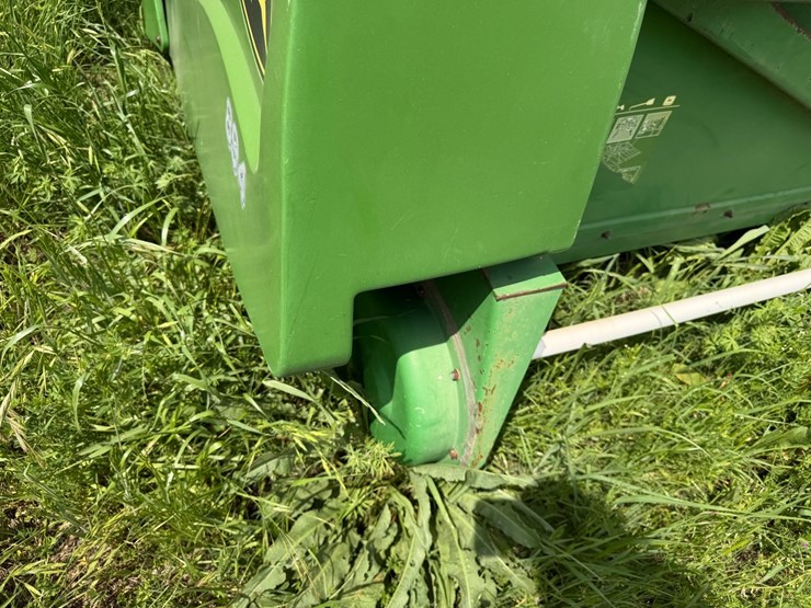 2000-john-deere-894-image-17