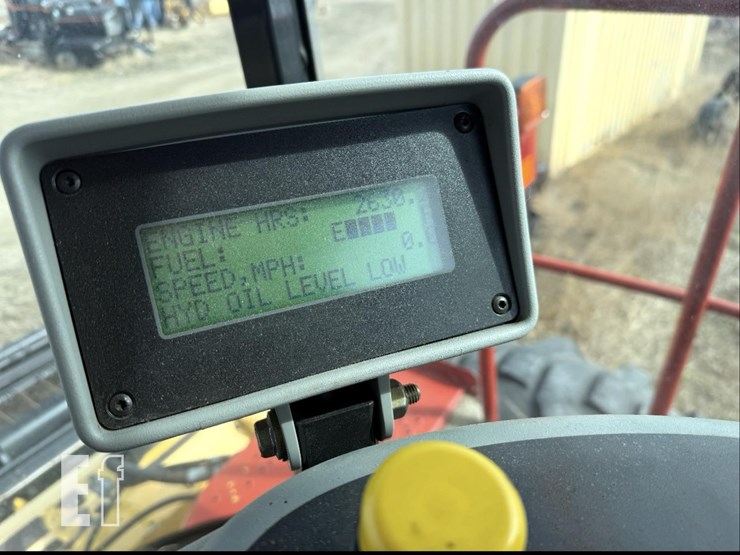 2008-new-holland-h8040-image-34