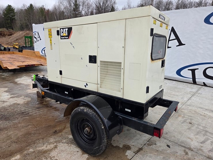 2011-caterpillar-xq20-image-3