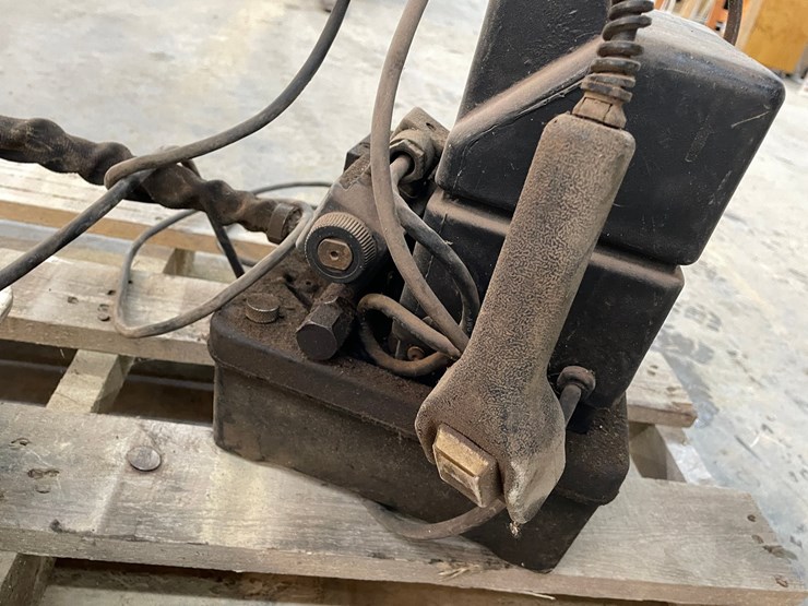 #7552-•-gates-hydraulic-hose-crimper-image-8