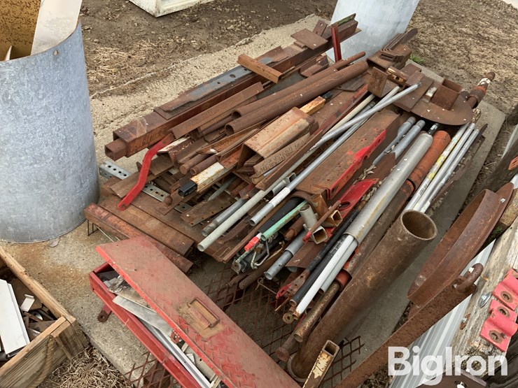 steel/aluminum-material-&-pieces-image-7