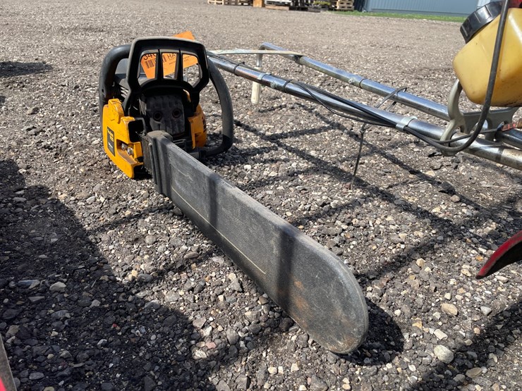 #3461-•-poulan-pro-50cc-chainsaw-and-mantis-tiller-image-4