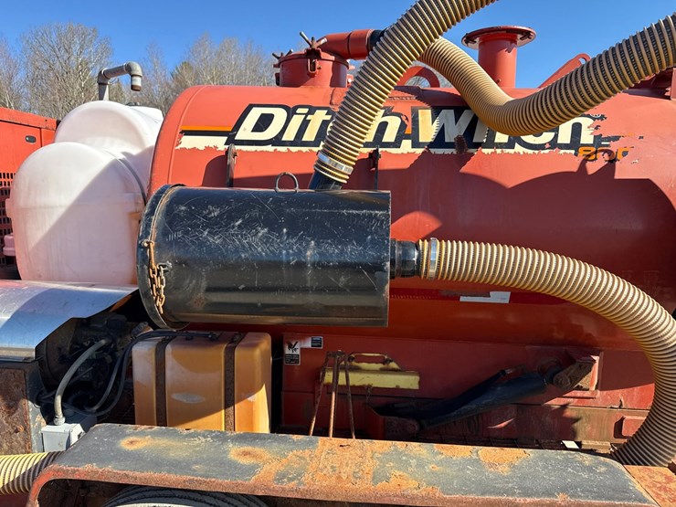 2010-ditch-witch-fx60-image-37