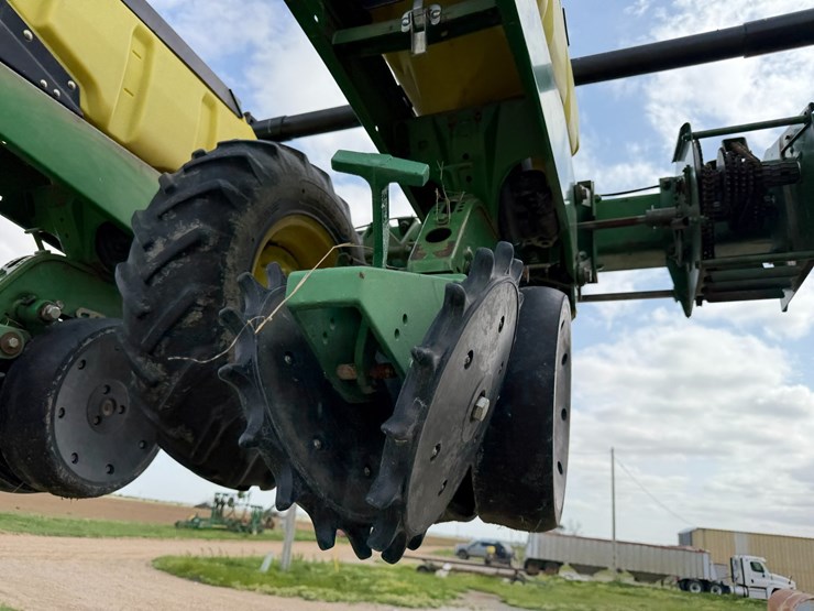 john-deere-1720-image-60