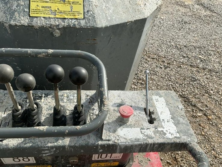 2019-honda-gx630-image-18