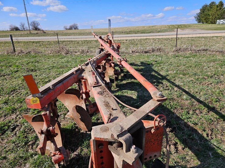#537-•-5-bottom-plow-image-24
