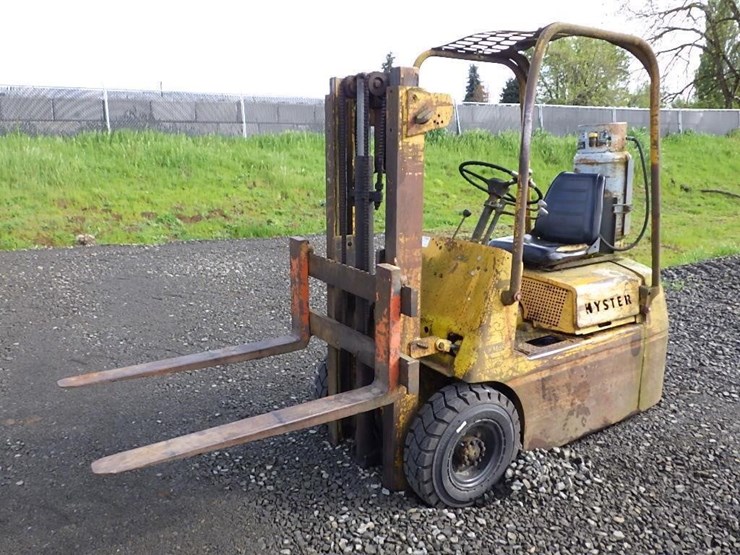 hyster-forklift-image-1