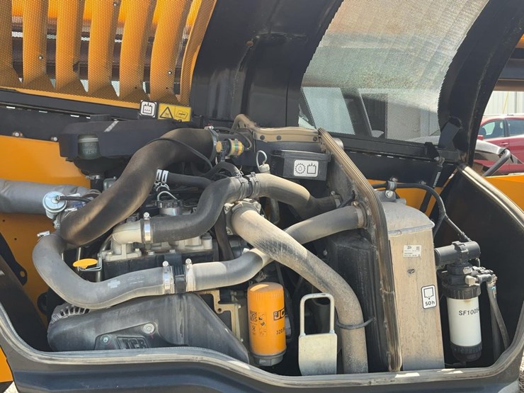 2022-jcb-510-56-image-20