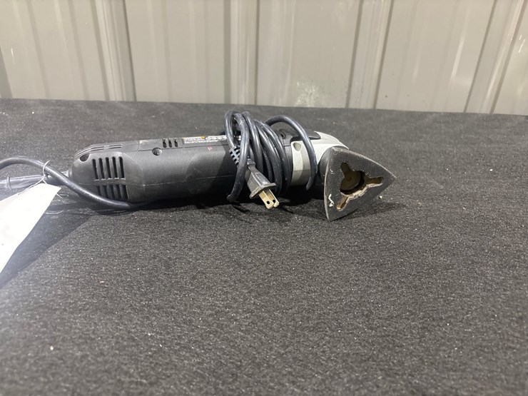 #785-•-worx-triangle-sander-image-4