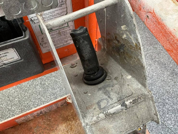 #408-•-2017-snorkel-19'-scissor-lift-image-27