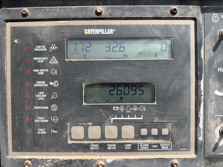 1998-caterpillar-545-kw-image-9