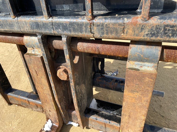 #7553-•-jlg-g5-telehandler-mast-and-forks-image-3