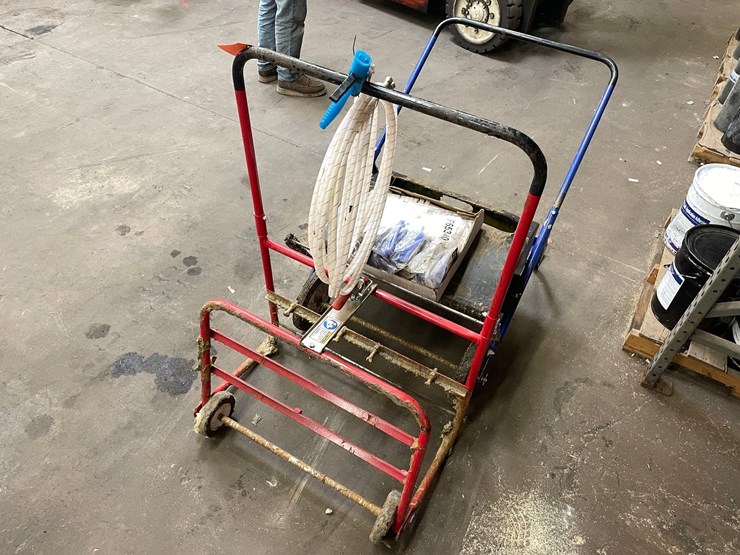 #2551-•-epdm-roofing-equipment-(columbia-heights,-mn)-image-1