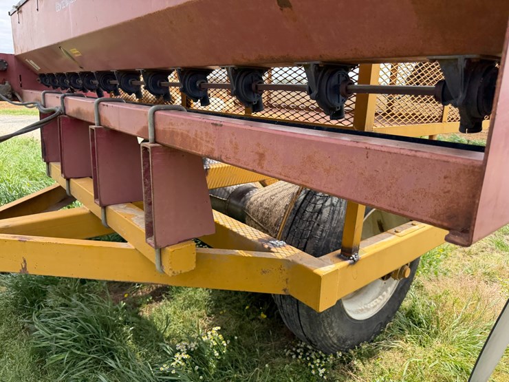 #45251-•-scotts-levee-packer-with-w&a-seeder-image-22