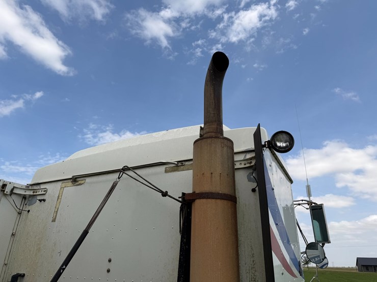 2000-international-9200-image-50