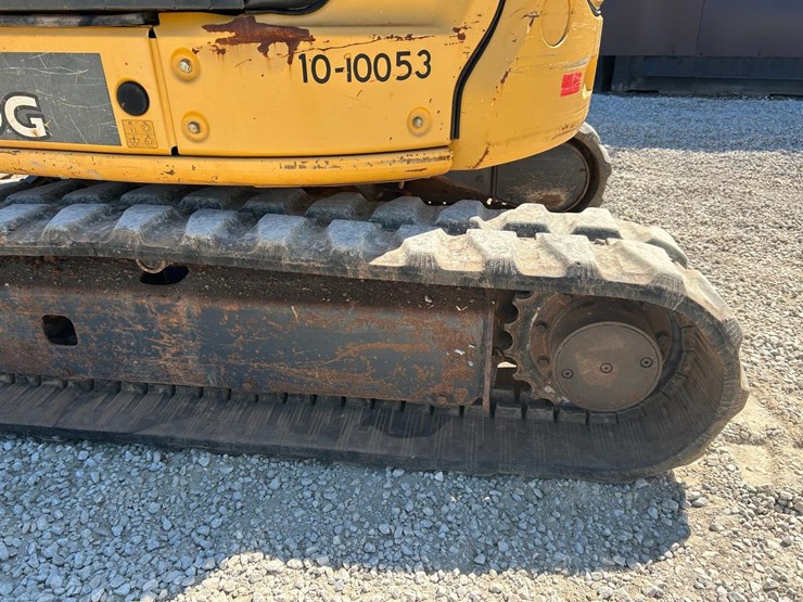 2015-deere-50g-image-19