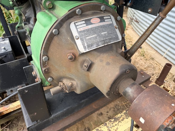 john-deere-4045t-image-11