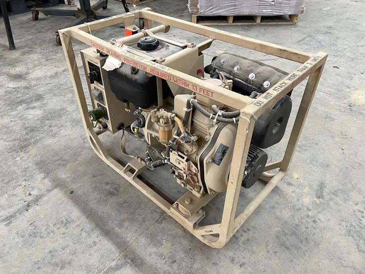 #7549-•-military-diesel-generator-image-1