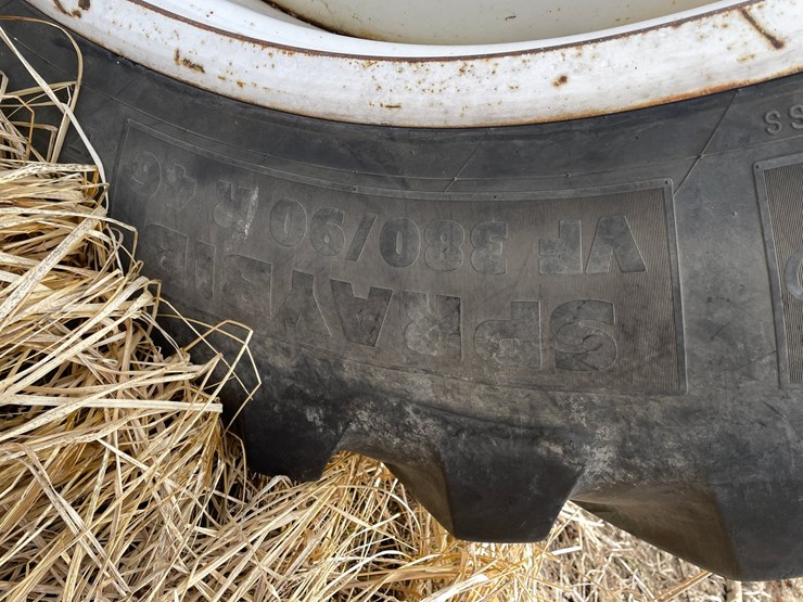 #5515-•-agco-rogator-u1264c-ag-chem-sprayer-image-53