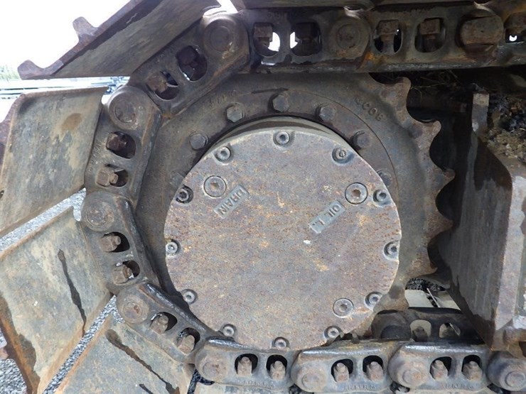 2014-case-cx145c-image-29