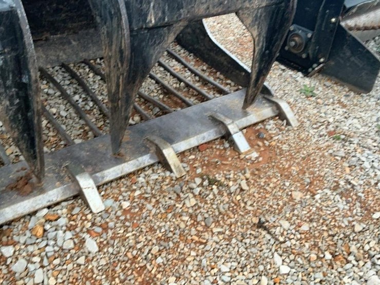 #170-•-2017-quick-attach-brush-grapple-image-14