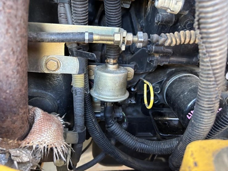 2006-deere-27d-image-39