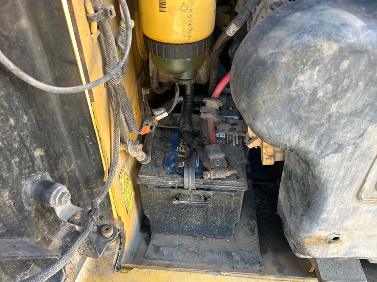 caterpillar-259d-image-31