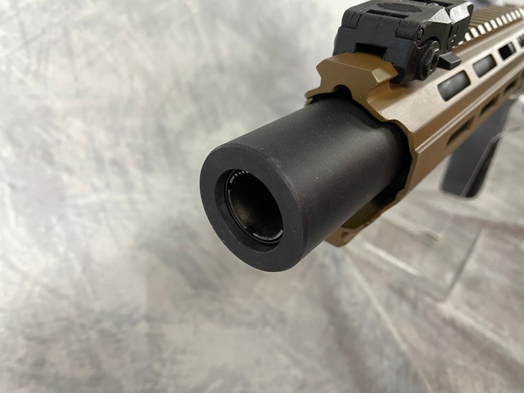 #3100-•-armsco-u-235-m22-12-ga.-semi-automatic-shotgun-sn:-41-h24yd-000092-(downing,-wi)-image-17