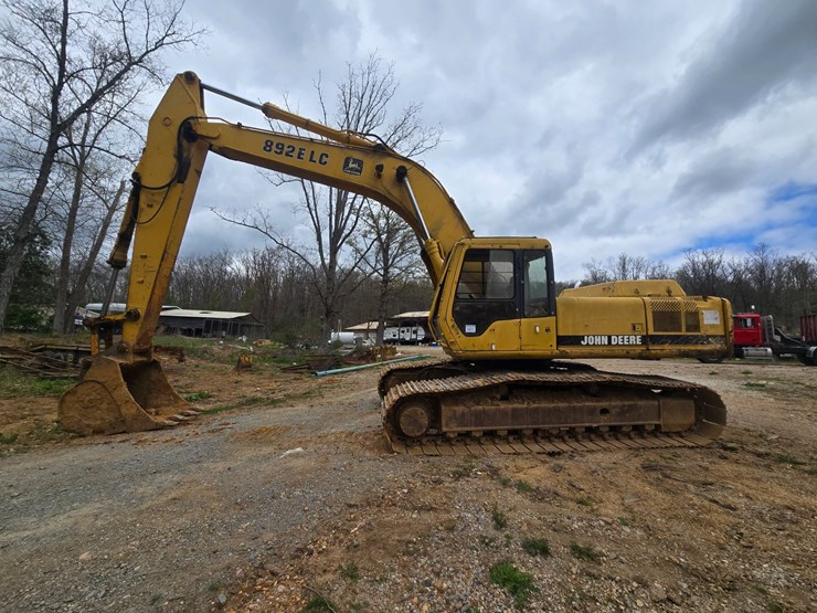 deere-892e-lc-image-8