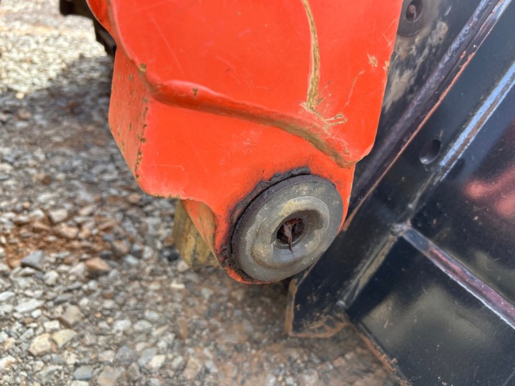 2023-kubota-svl65-2-image-19