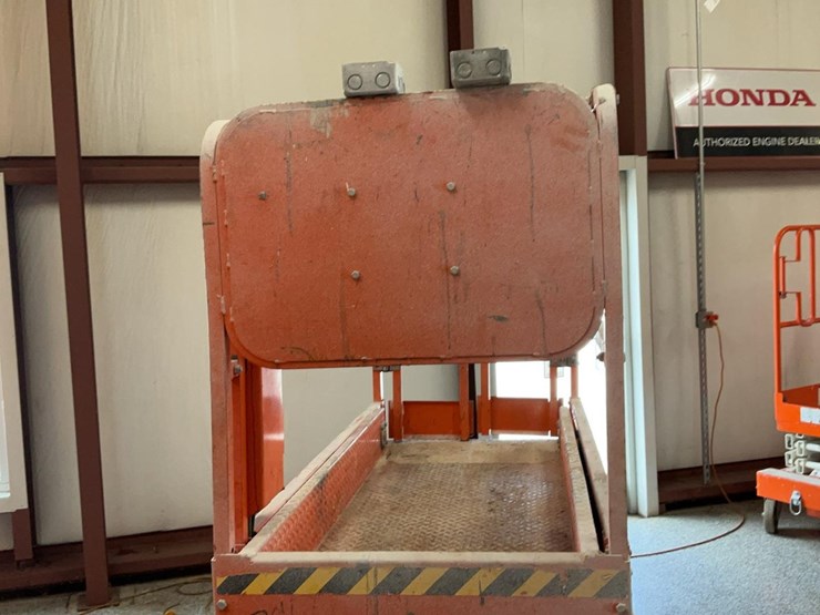 #408-•-2017-snorkel-19'-scissor-lift-image-19