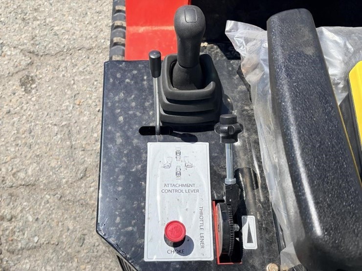 2026-sdlanch-ssl580-skid-steer-loader-image-11