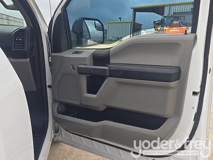 2019-ford-f150-image-77