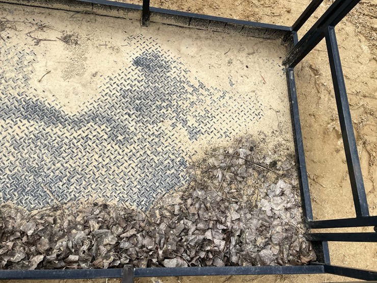 #7532-•-8'-work-platform-with-fork-pockets-image-8