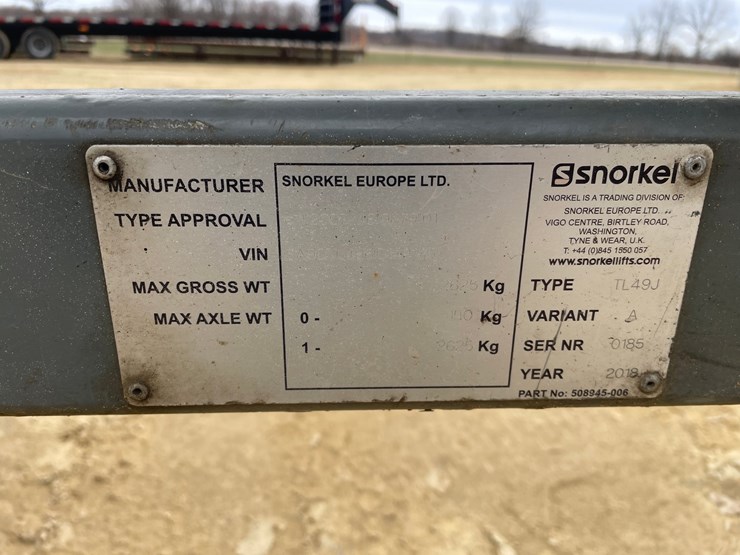 #7513-•-(m-4)-2018-snorkel-tl49j-towable-boom-lift-image-38