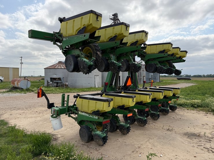 john-deere-1720-image-4