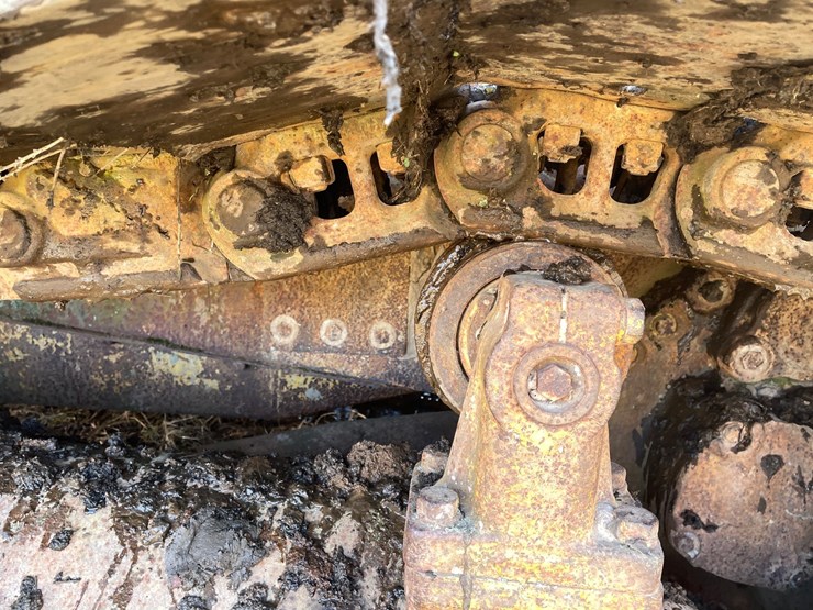 komatsu-d85p-image-32