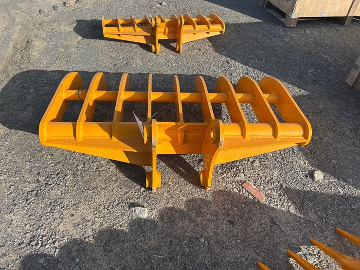 caterpillar-307-image-3