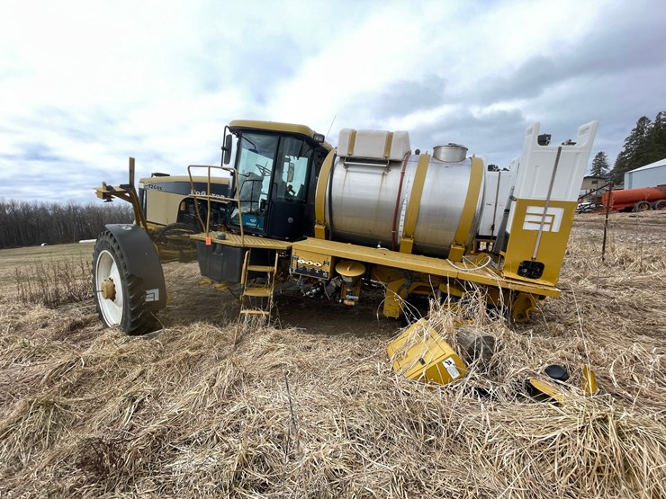 #5515-•-agco-rogator-u1264c-ag-chem-sprayer-image-4