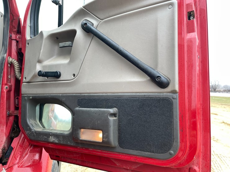 2006-sterling-a9500-image-65