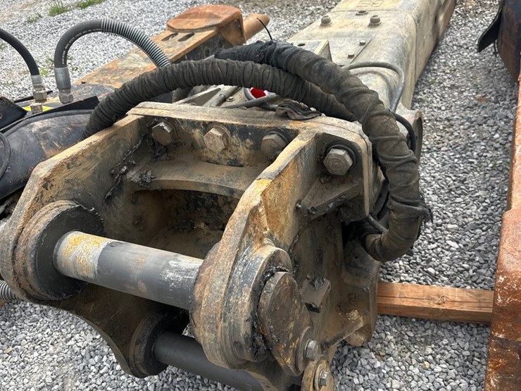 caterpillar-336-image-4