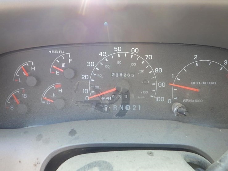 2001-ford-f350-image-28