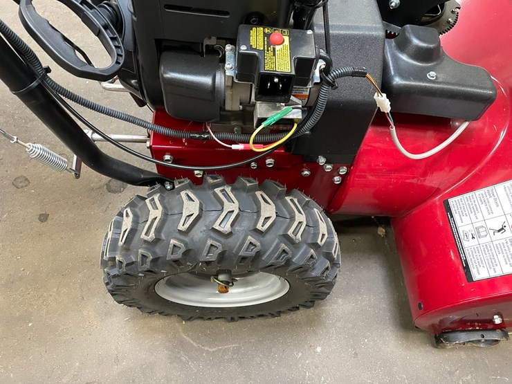 #2571-•-craftsman-9.0-snowblower-(columbia-heights,-mn)-image-6