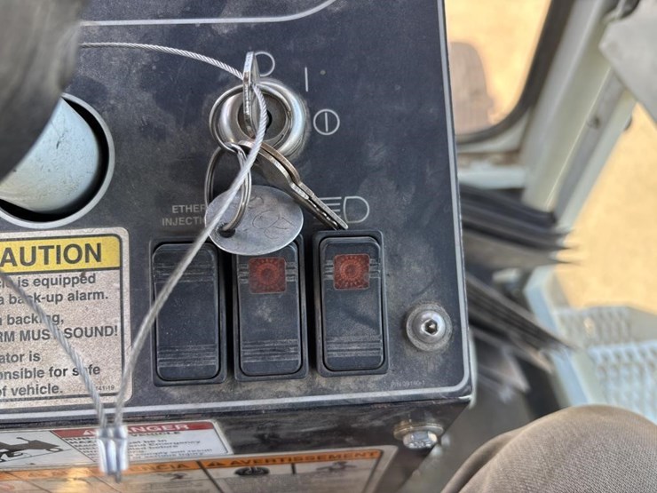 2005-rosco-rb48-image-25